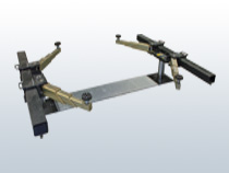 Two cylinder lifting devices  with body alignment supports 